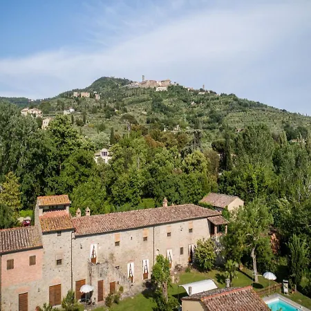 Casa vacanze Spacious Holiday In With Private Swimming Pool